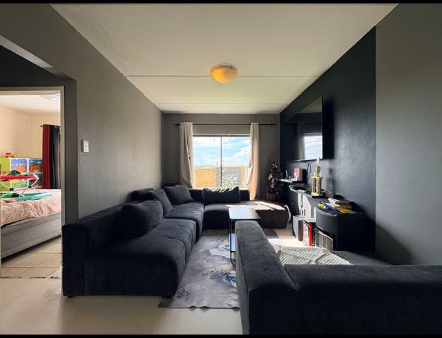 2 BEDROOM APARTMENT FOR SALE IN PARKRAND